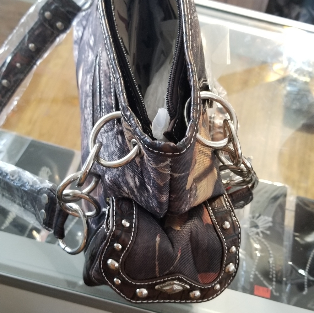 Hand Bag - Picture 3 of 3